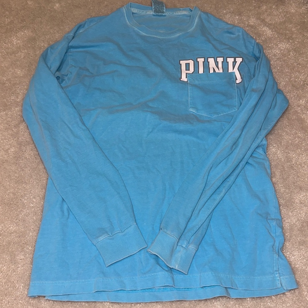 VS PINK long sleeve tee